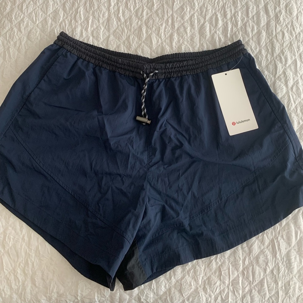 Lululemon Evergreen Short size 12